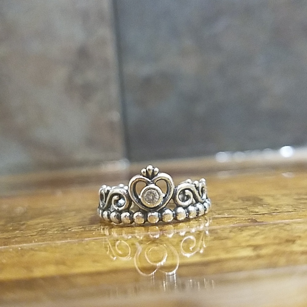 Pandora princess ring